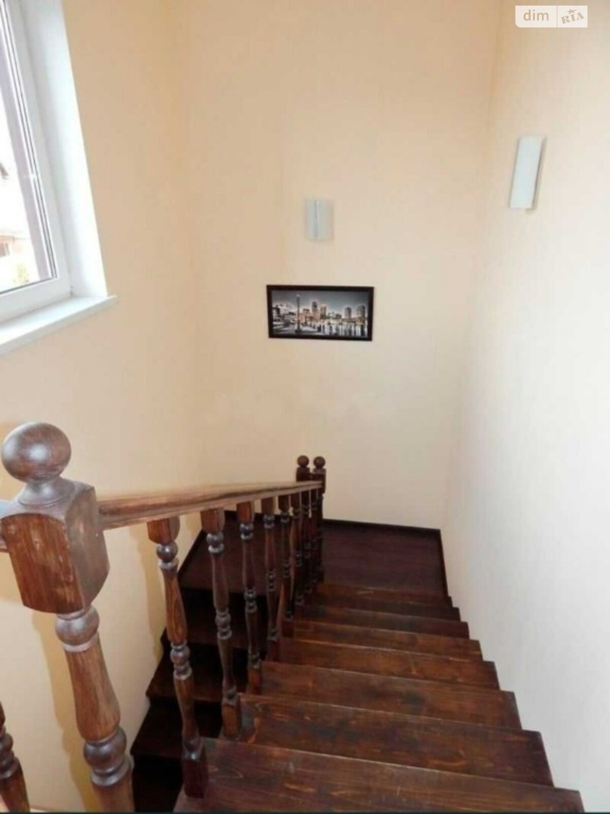двухэтажный дом с ремонтом, 237 кв. м, кирпич. Продажа в Одессе район Червоный Хутор фото 1