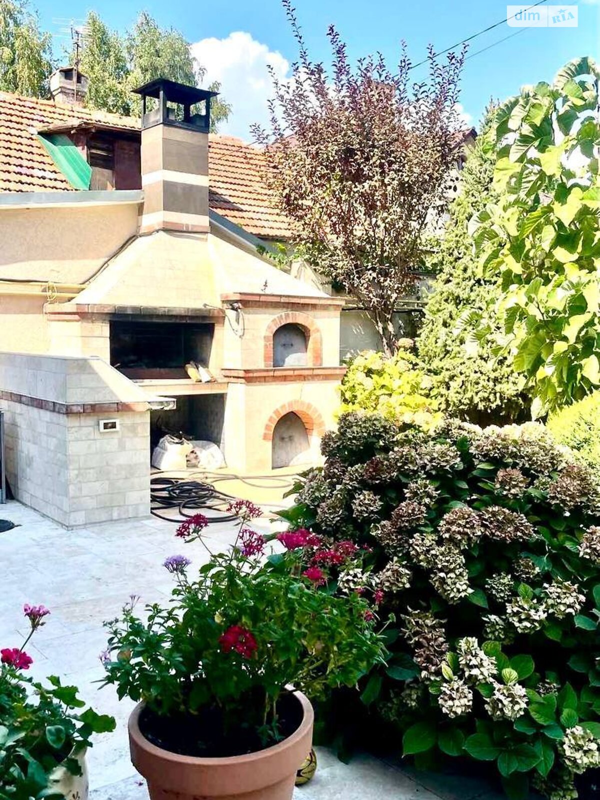 двухэтажный дом с верандой, 316 кв. м, кирпич. Продажа в Одессе район Чубаевка фото 1 двухэтажный дом с верандой, 316 кв. м, кирпич. Продажа в Одессе район Чубаевка фото 1