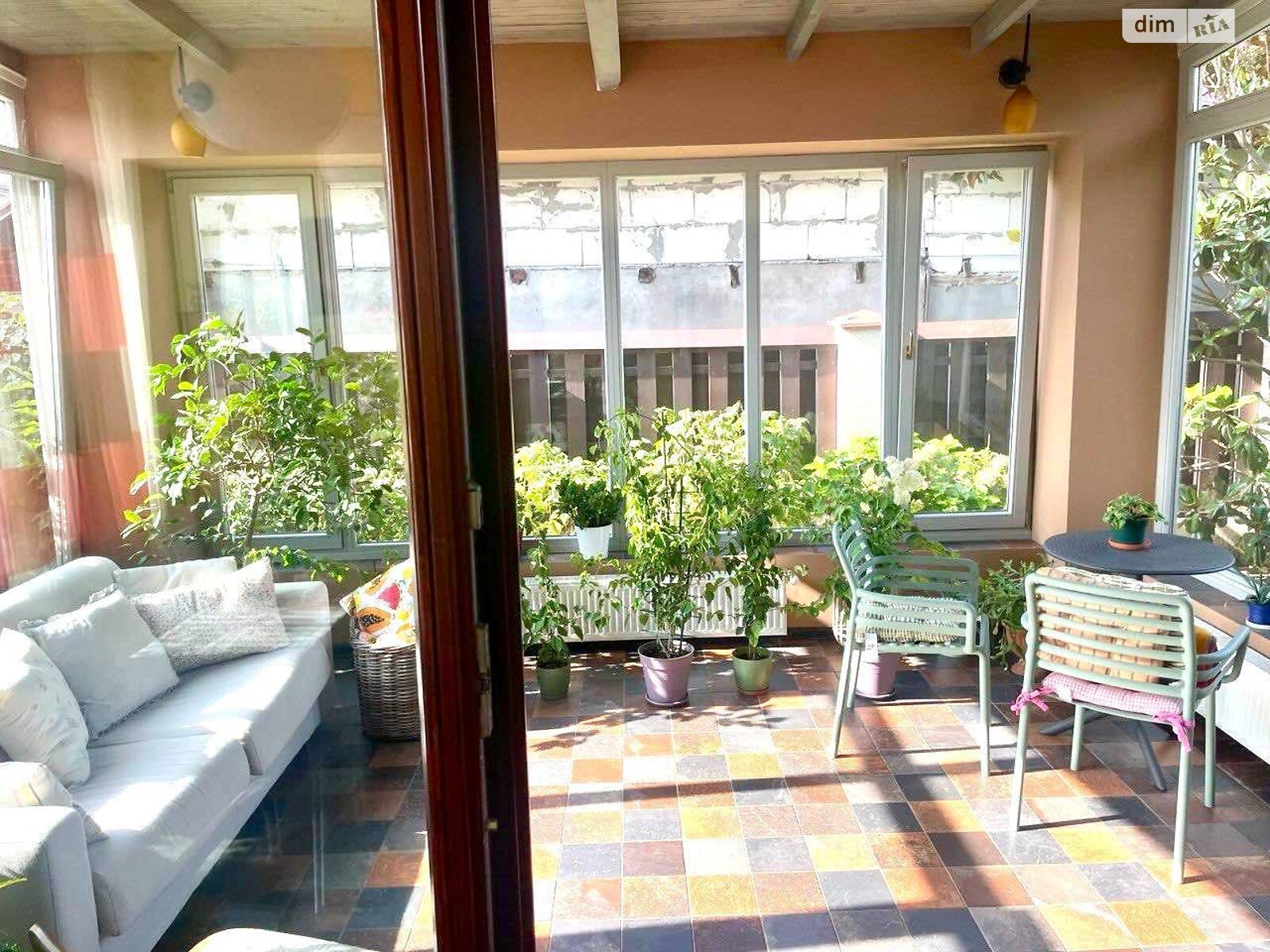 двухэтажный дом с верандой, 316 кв. м, кирпич. Продажа в Одессе район Чубаевка фото 1 двухэтажный дом с верандой, 316 кв. м, кирпич. Продажа в Одессе район Чубаевка фото 1