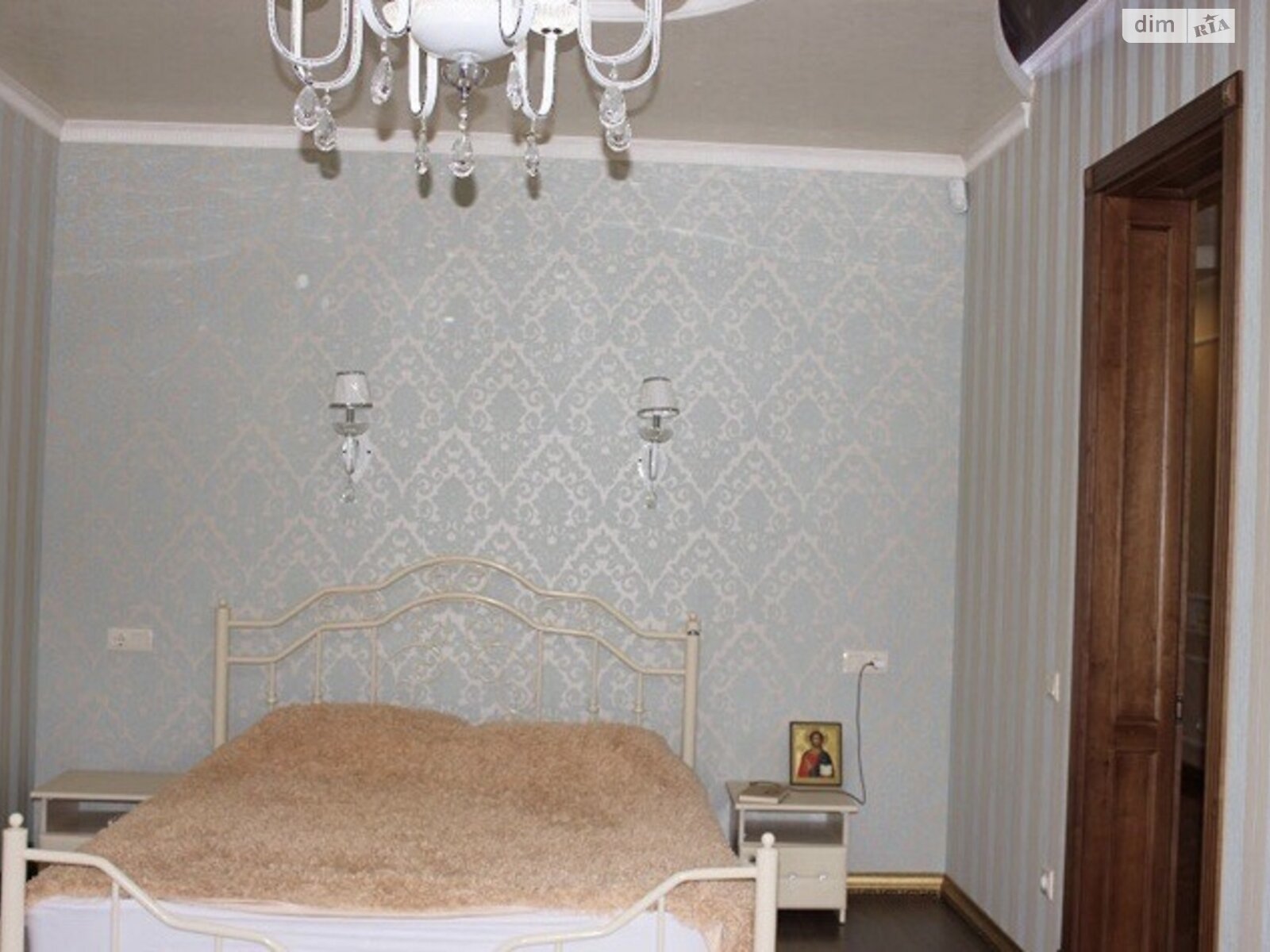 трехэтажный дом беседка, 250 кв. м, кирпич. Продажа в Одессе район Чубаевка фото 1 трехэтажный дом беседка, 250 кв. м, кирпич. Продажа в Одессе район Чубаевка фото 1