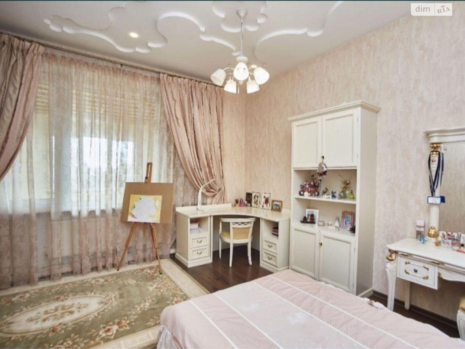 двоповерховий будинок з гаражем, 400 кв. м, ракушняк. Продаж в Одесі, район Чубаївка фото 1 двоповерховий будинок з гаражем, 400 кв. м, ракушняк. Продаж в Одесі, район Чубаївка фото 1