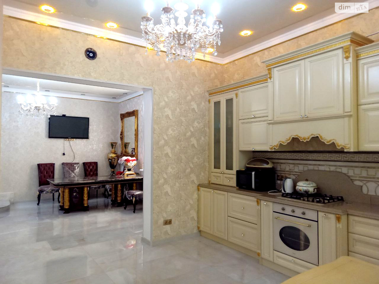 двухэтажный дом с балконом, 120.5 кв. м, кирпич. Продажа в Одессе район Чубаевка фото 1 двухэтажный дом с балконом, 120.5 кв. м, кирпич. Продажа в Одессе район Чубаевка фото 1