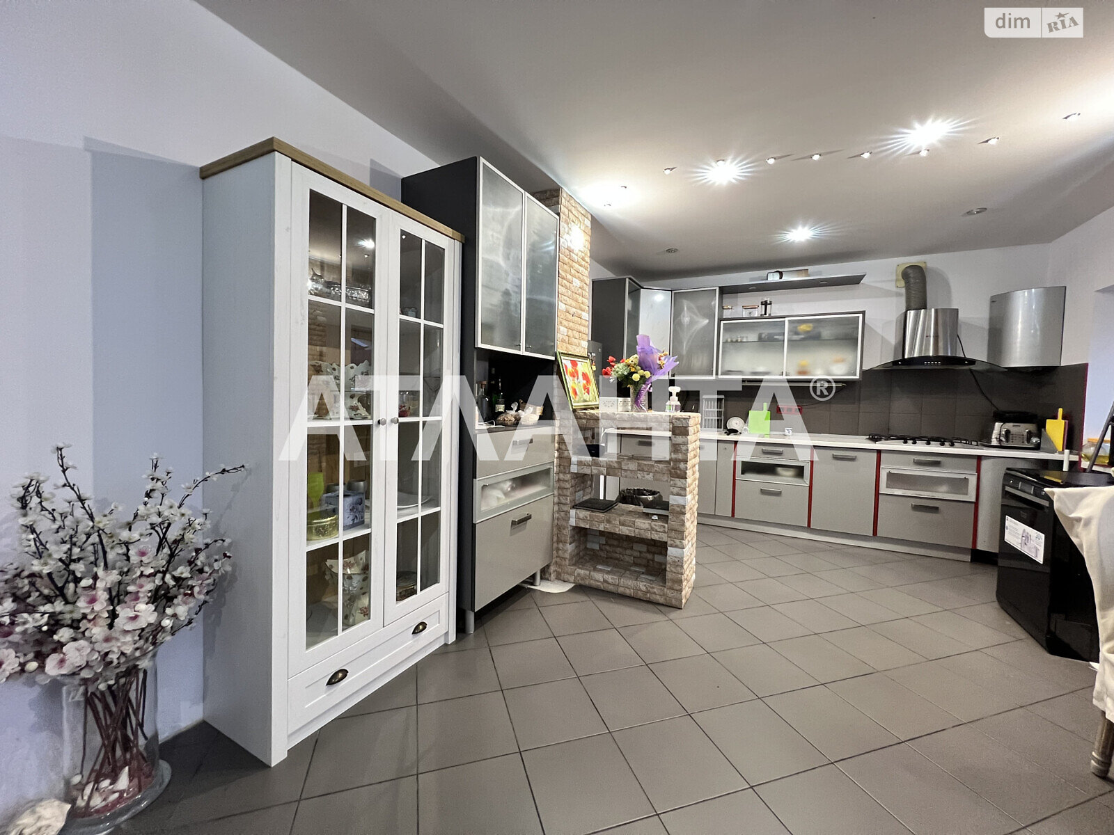 двухэтажный дом с балконом, 155.2 кв. м, ракушечник (ракушняк). Продажа в Одессе район Чубаевка фото 1