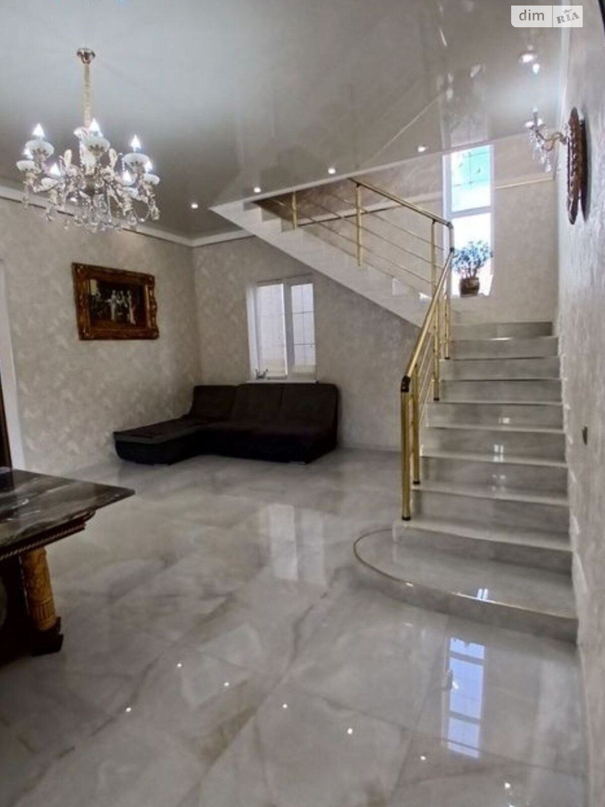 двоповерховий будинок з ремонтом, 145 кв. м, кирпич. Продаж в Одесі, район Чубаївка фото 1 двоповерховий будинок з ремонтом, 145 кв. м, кирпич. Продаж в Одесі, район Чубаївка фото 1