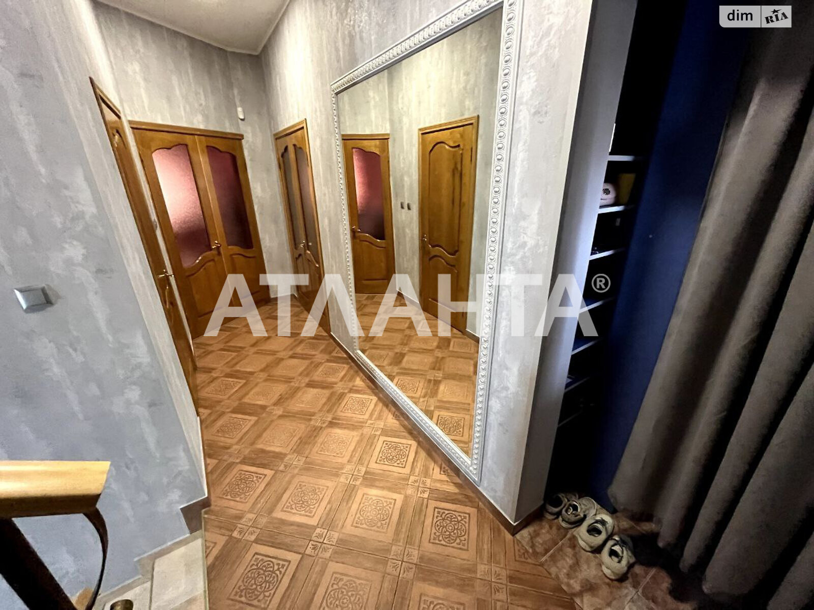двоповерховий будинок з мансардою, 250 кв. м, газобетон. Продаж в Одесі, район Чубаївка фото 1 двоповерховий будинок з мансардою, 250 кв. м, газобетон. Продаж в Одесі, район Чубаївка фото 1