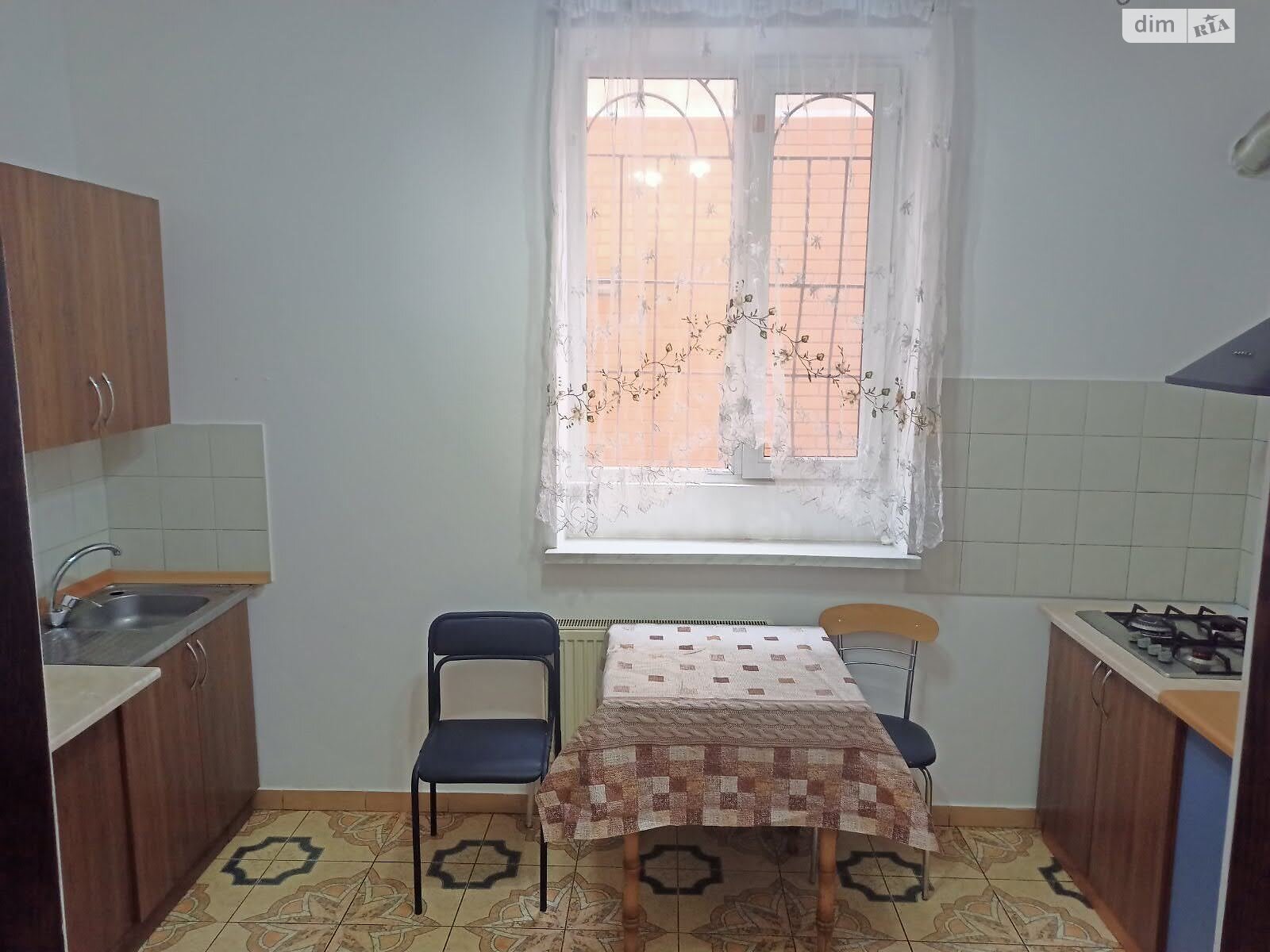 триповерховий будинок, 430 кв. м, цегла. Продаж в Одесі, район Чубаївка фото 1 триповерховий будинок, 430 кв. м, цегла. Продаж в Одесі, район Чубаївка фото 1