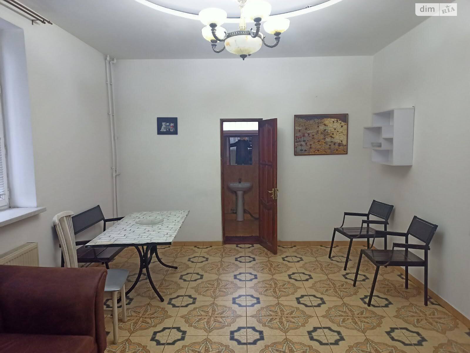 триповерховий будинок, 430 кв. м, цегла. Продаж в Одесі, район Чубаївка фото 1 триповерховий будинок, 430 кв. м, цегла. Продаж в Одесі, район Чубаївка фото 1