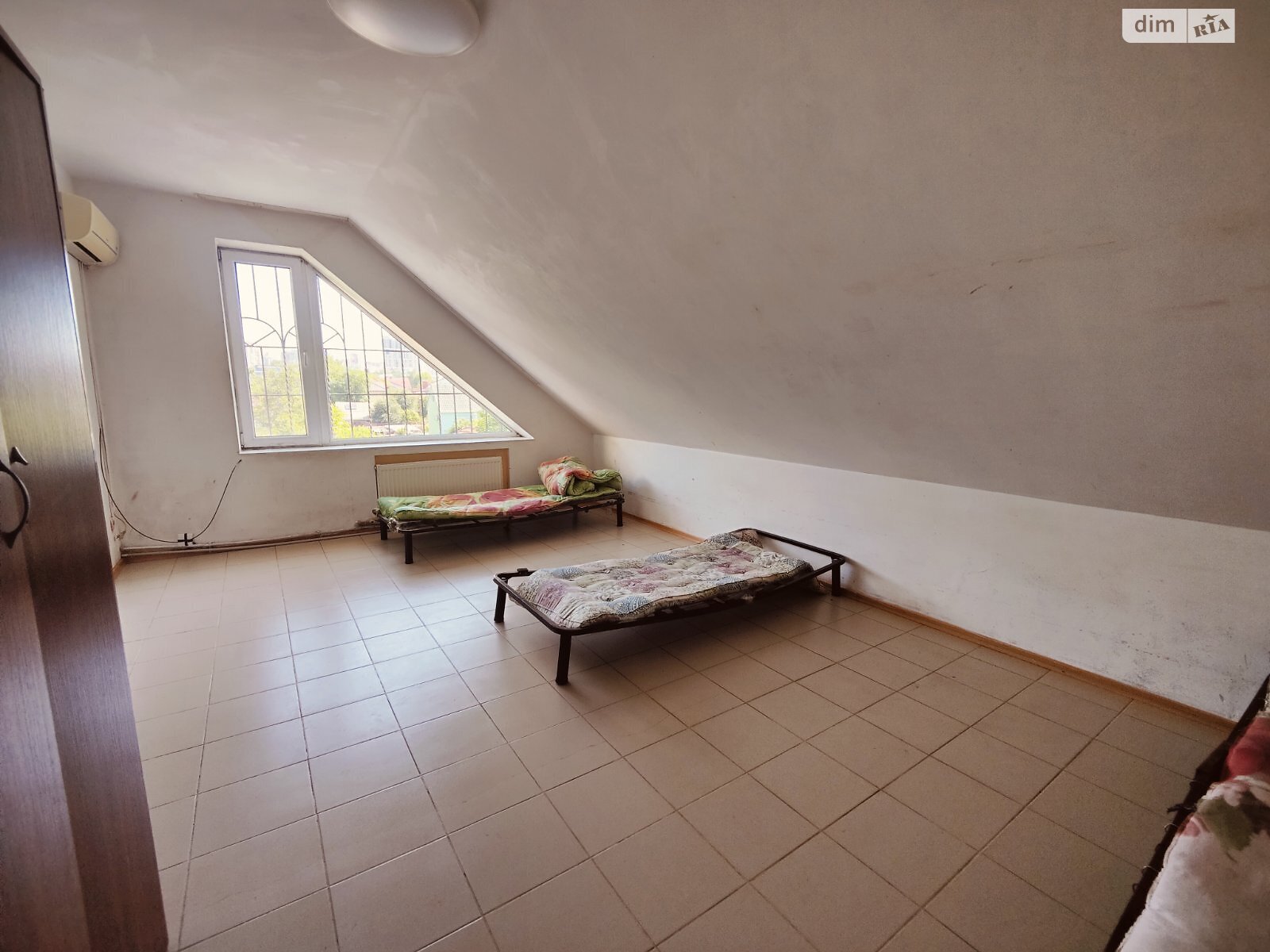 триповерховий будинок з балконом, 402.7 кв. м, цегла. Продаж в Одесі, район Чубаївка фото 1 триповерховий будинок з балконом, 402.7 кв. м, цегла. Продаж в Одесі, район Чубаївка фото 1