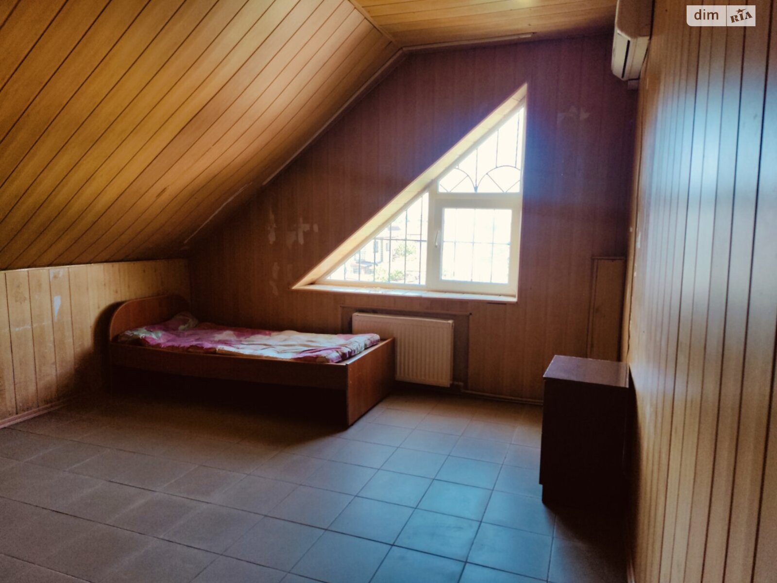 триповерховий будинок з балконом, 402.7 кв. м, цегла. Продаж в Одесі, район Чубаївка фото 1 триповерховий будинок з балконом, 402.7 кв. м, цегла. Продаж в Одесі, район Чубаївка фото 1