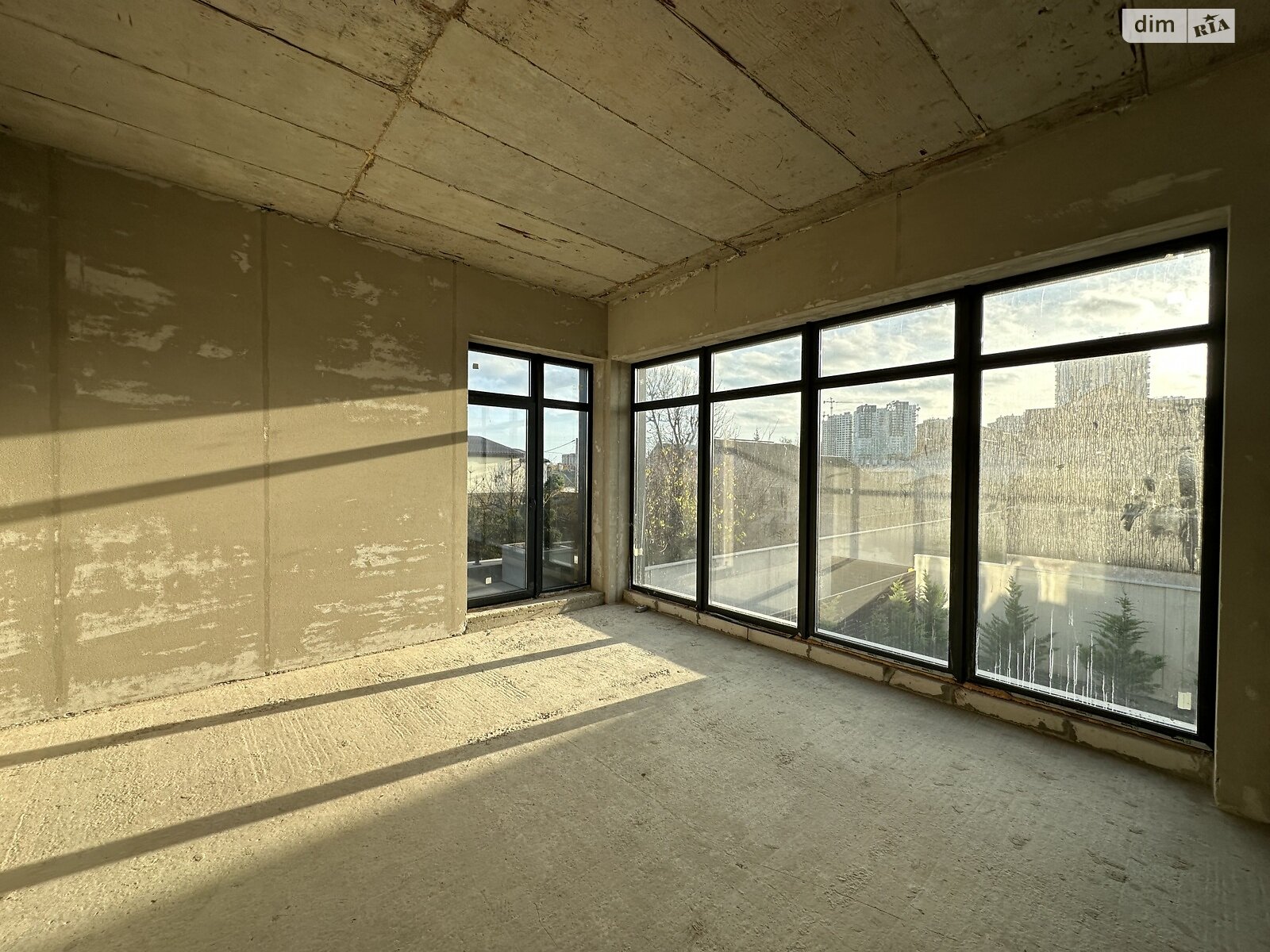 двухэтажный дом с балконом, 265 кв. м, кирпич. Продажа в Одессе район Чубаевка фото 1 двухэтажный дом с балконом, 265 кв. м, кирпич. Продажа в Одессе район Чубаевка фото 1