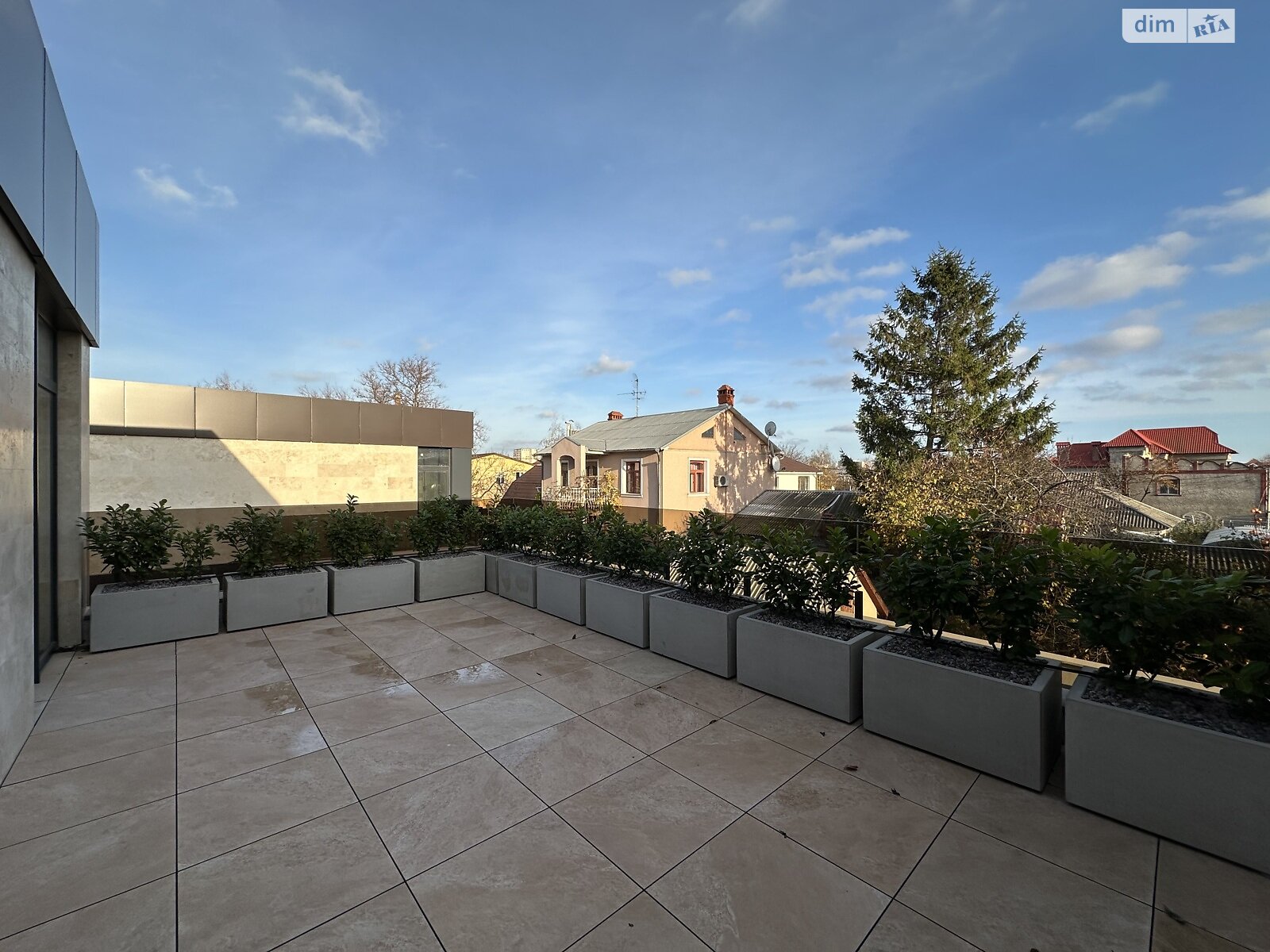 двухэтажный дом с балконом, 265 кв. м, кирпич. Продажа в Одессе район Чубаевка фото 1 двухэтажный дом с балконом, 265 кв. м, кирпич. Продажа в Одессе район Чубаевка фото 1