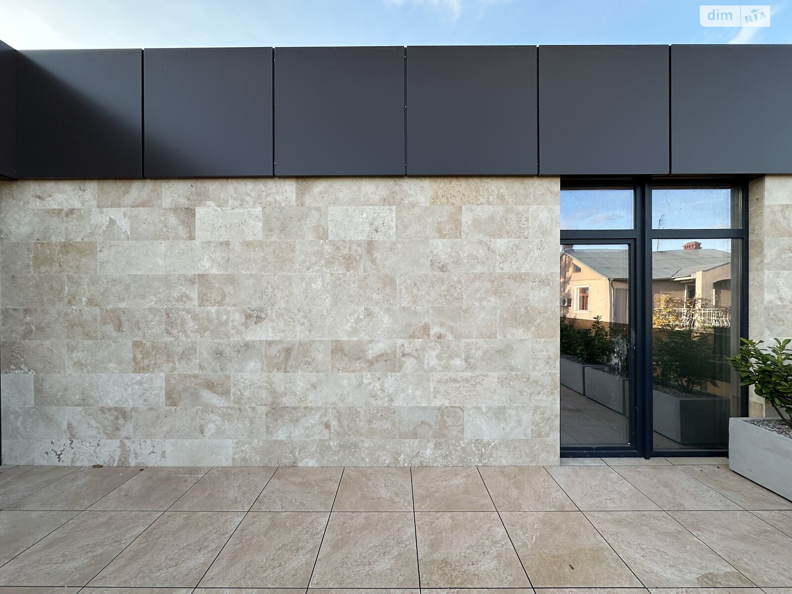 двухэтажный дом с балконом, 265 кв. м, кирпич. Продажа в Одессе район Чубаевка фото 1 двухэтажный дом с балконом, 265 кв. м, кирпич. Продажа в Одессе район Чубаевка фото 1