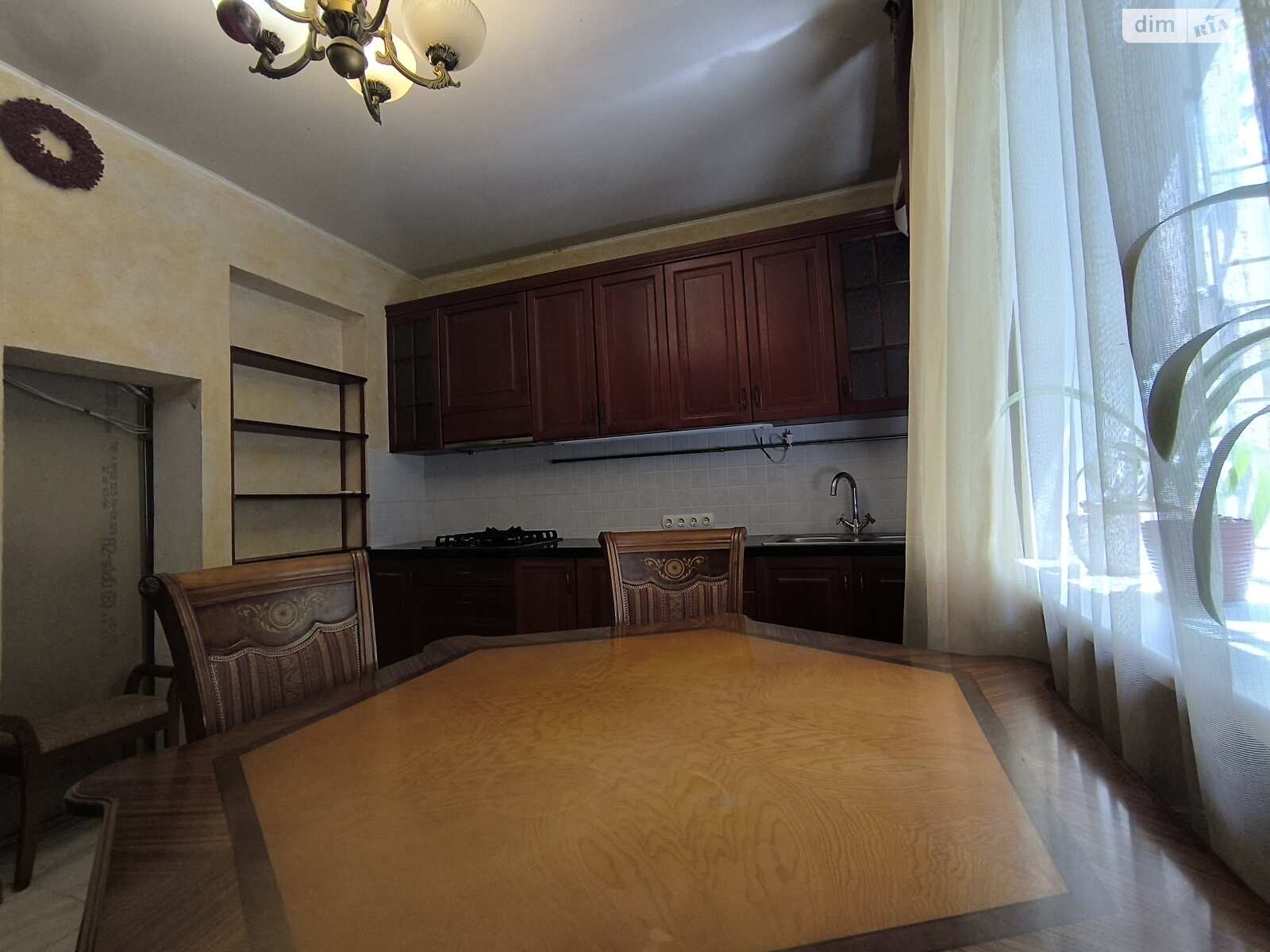трехэтажный дом, 245 кв. м, кирпич. Продажа в Одессе район Чубаевка фото 1 трехэтажный дом, 245 кв. м, кирпич. Продажа в Одессе район Чубаевка фото 1