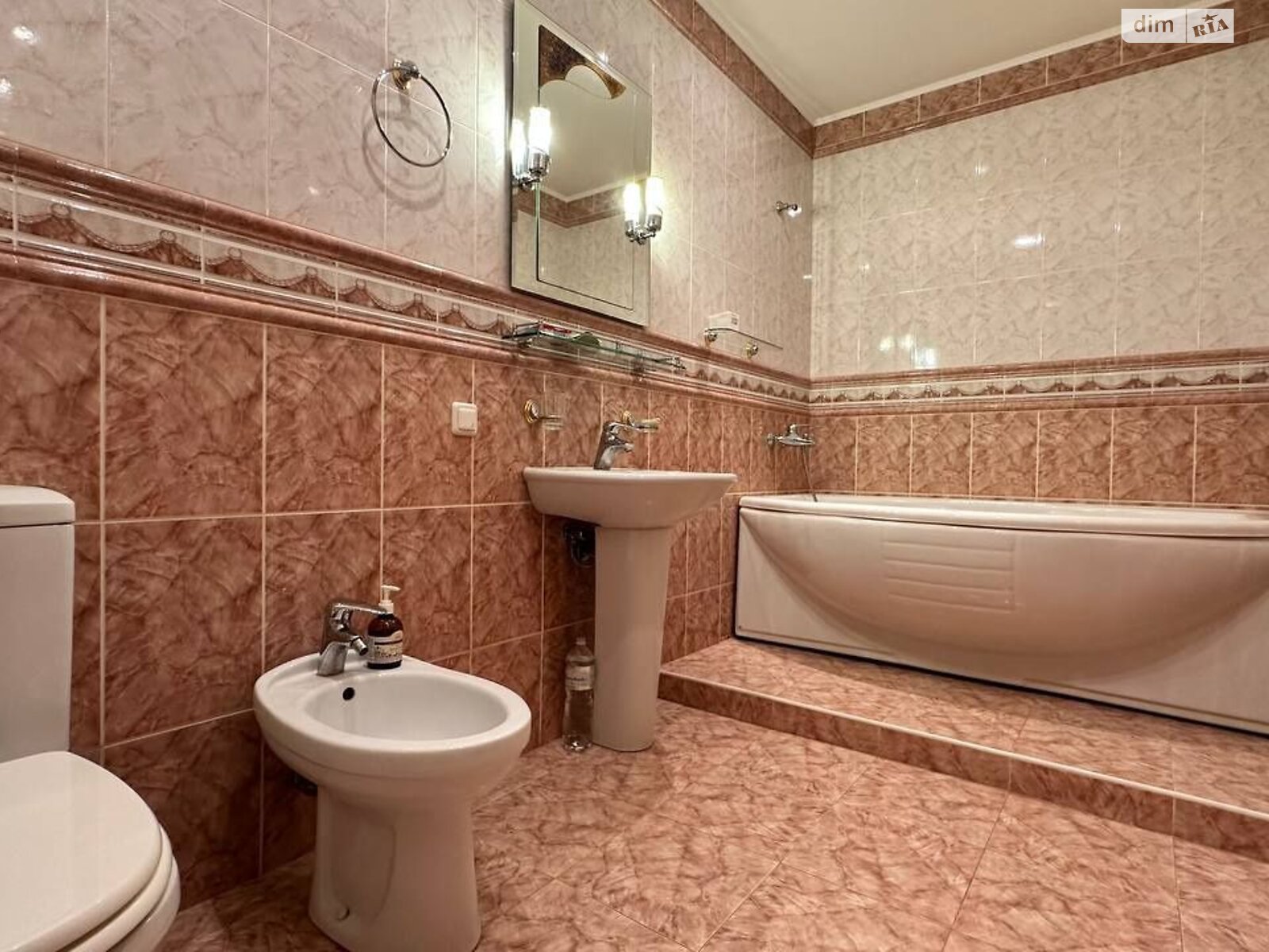 двухэтажный дом, 309 кв. м, кирпич. Продажа в Одессе район Приморский фото 1