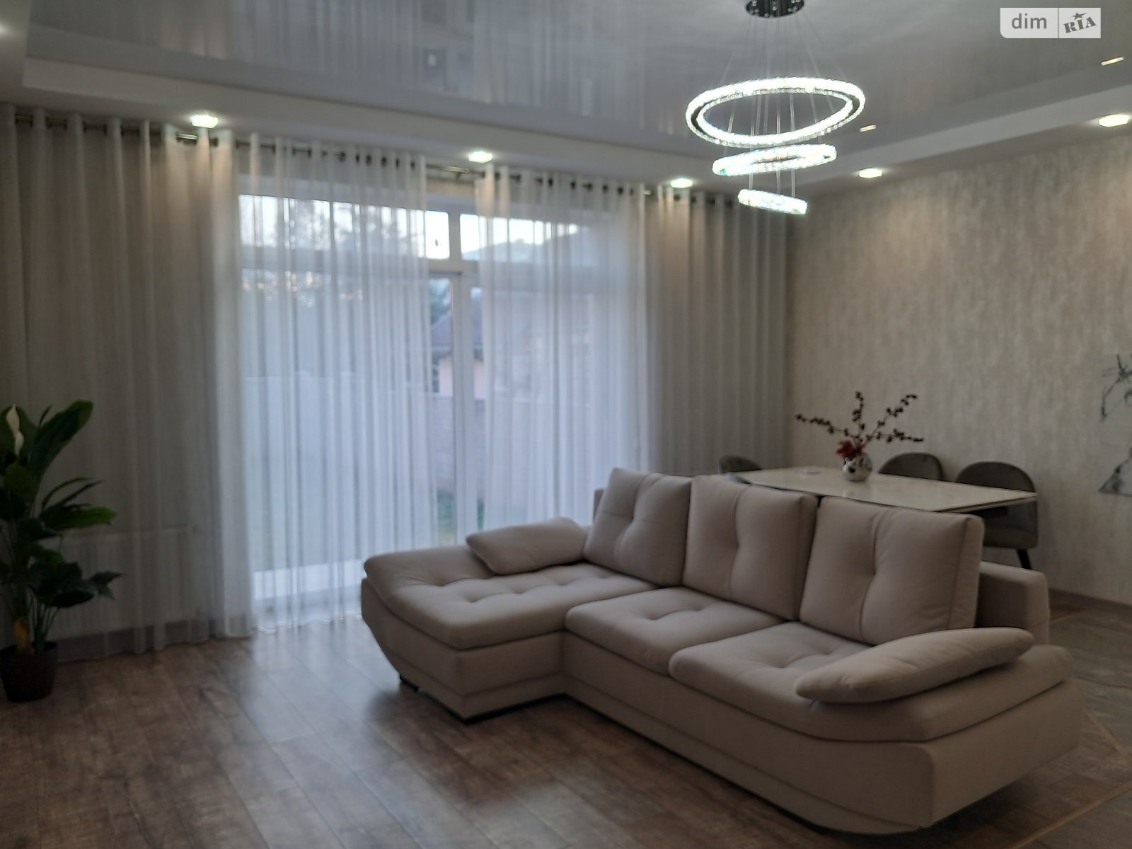 двухэтажный дом с отоплением, 150 кв. м, пеноблок. Продажа в Одессе район Чубаевка фото 1 двухэтажный дом с отоплением, 150 кв. м, пеноблок. Продажа в Одессе район Чубаевка фото 1