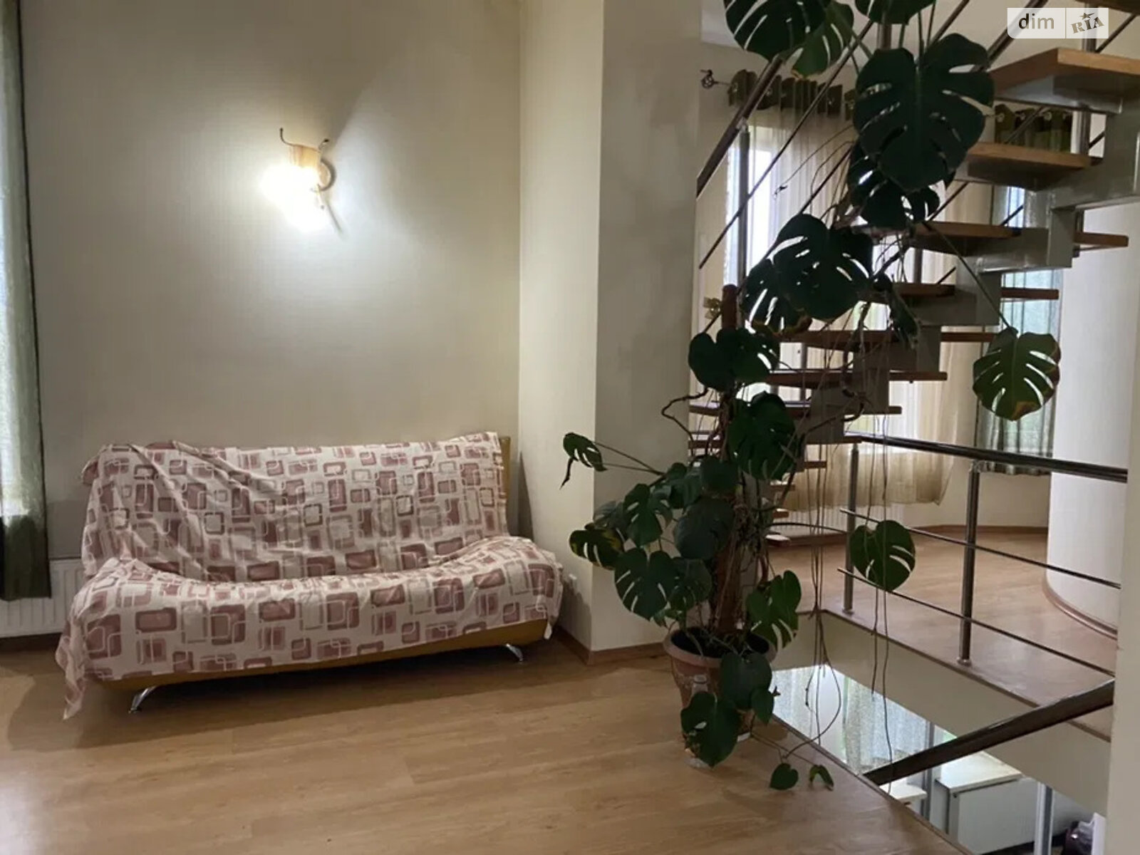 триповерховий будинок веранда, 150 кв. м, ракушняк. Продаж у Одесі фото 1