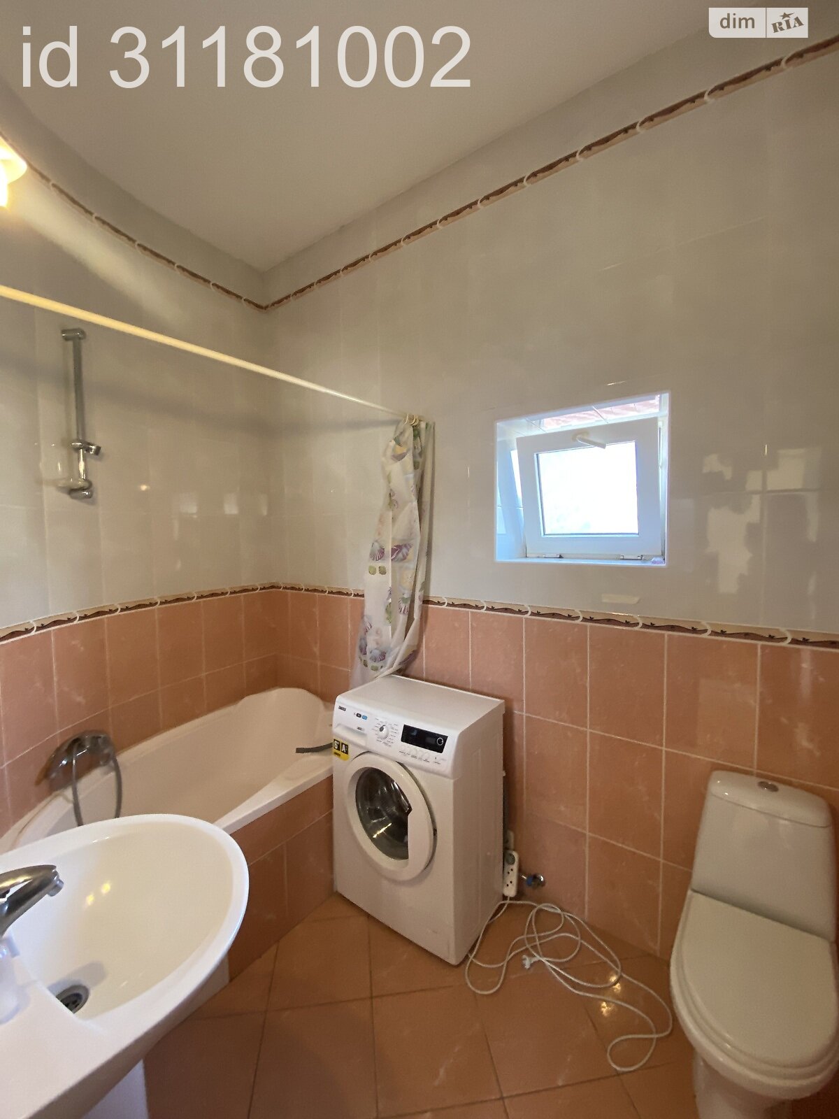 трехэтажный дом с верандой, 139.7 кв. м, ракушечник (ракушняк). Продажа в Одессе фото 1 трехэтажный дом с верандой, 139.7 кв. м, ракушечник (ракушняк). Продажа в Одессе фото 1