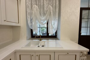 двухэтажный дом с ремонтом, 445 кв. м, пеноблок. Продажа в Одессе район Средний Фонтан фото 2