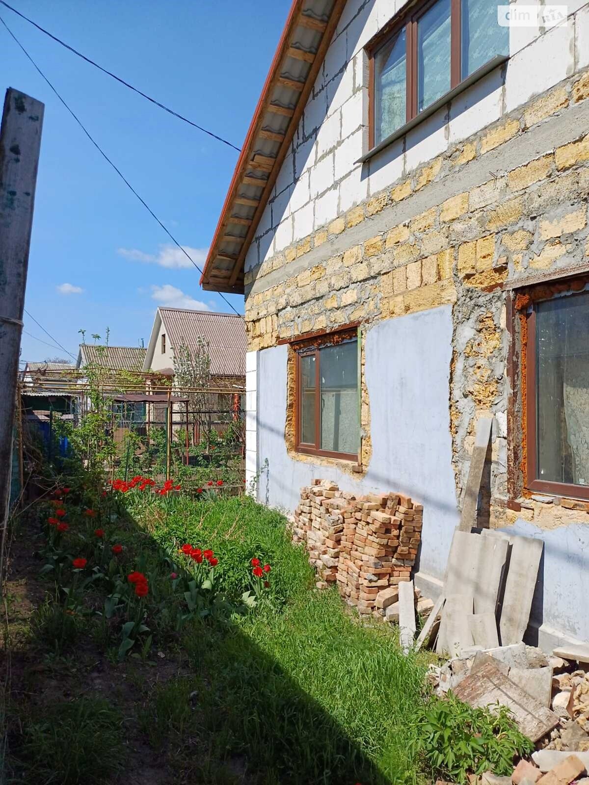 двухэтажный дом с гаражом, 100 кв. м, кирпич. Продажа в Одессе район Дзержинского фото 1 двухэтажный дом с гаражом, 100 кв. м, кирпич. Продажа в Одессе район Дзержинского фото 1