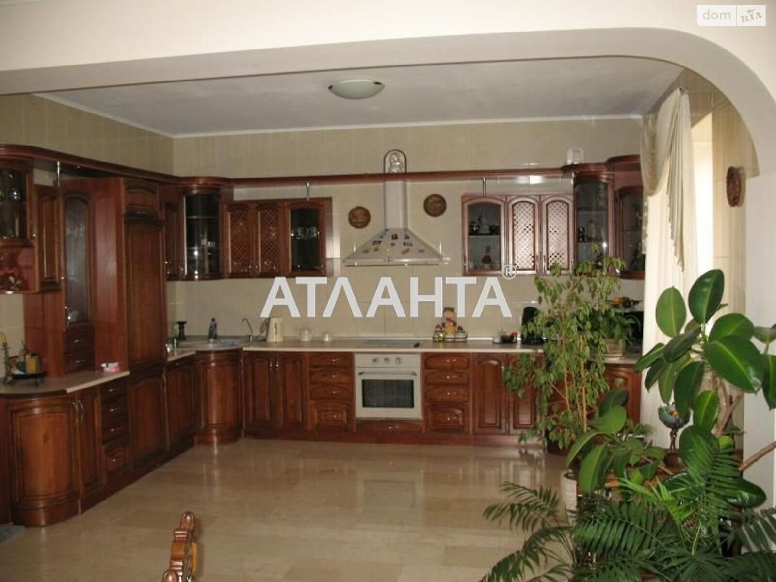 двухэтажный дом, 495 кв. м, ракушечник (ракушняк). Продажа в Фонтанке фото 1