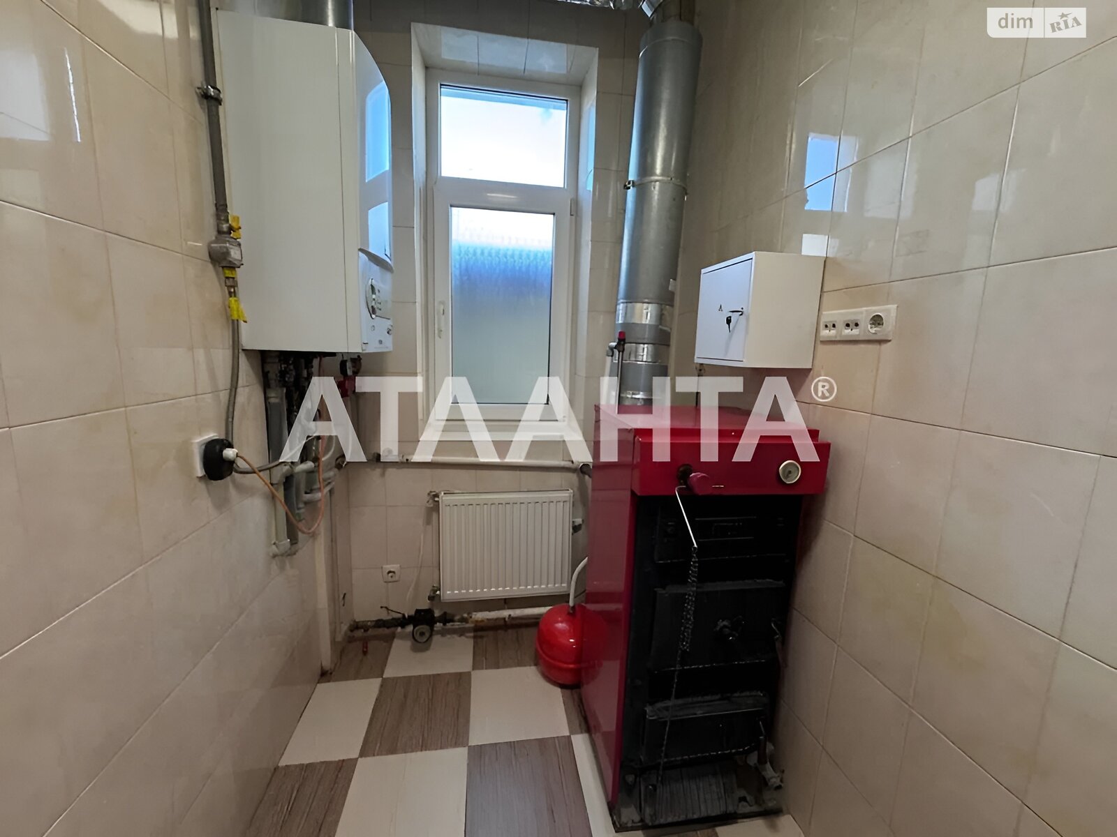 триповерховий будинок бесідка, 222.5 кв. м, ракушечник (ракушняк). Продаж в Одесі, район Пересипський фото 2 триповерховий будинок бесідка, 222.5 кв. м, ракушечник (ракушняк). Продаж в Одесі, район Пересипський фото 2