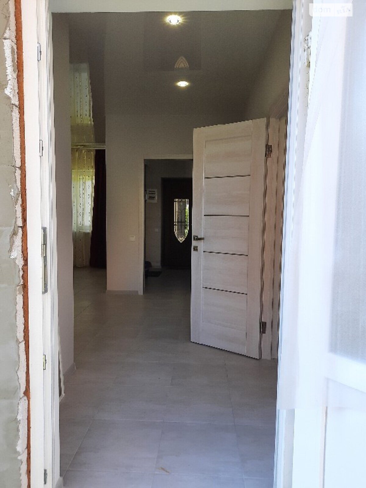 триповерховий таунхаус з мансардним поверхом, 132 кв. м, піноблок. Продаж у Ілічанці фото 1 триповерховий таунхаус з мансардним поверхом, 132 кв. м, піноблок. Продаж у Ілічанці фото 1