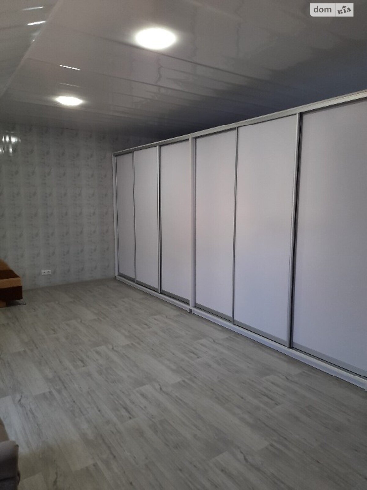 триповерховий таунхаус з мансардним поверхом, 132 кв. м, піноблок. Продаж у Ілічанці фото 1 триповерховий таунхаус з мансардним поверхом, 132 кв. м, піноблок. Продаж у Ілічанці фото 1