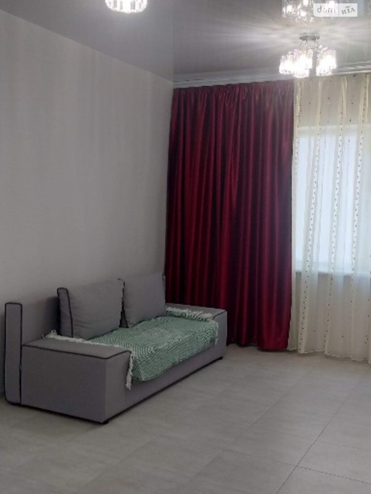 триповерховий таунхаус з мансардним поверхом, 132 кв. м, піноблок. Продаж у Ілічанці фото 1 триповерховий таунхаус з мансардним поверхом, 132 кв. м, піноблок. Продаж у Ілічанці фото 1