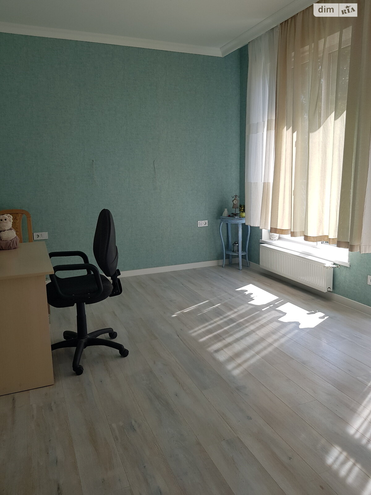 двоповерховий будинок з гаражем, 205 кв. м, цегла. Продаж у Одесі фото 1 двоповерховий будинок з гаражем, 205 кв. м, цегла. Продаж у Одесі фото 1