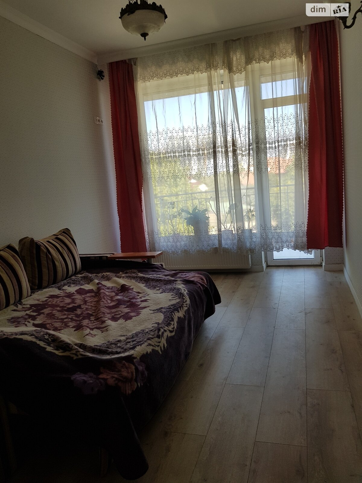 двоповерховий будинок з гаражем, 205 кв. м, цегла. Продаж у Одесі фото 1 двоповерховий будинок з гаражем, 205 кв. м, цегла. Продаж у Одесі фото 1