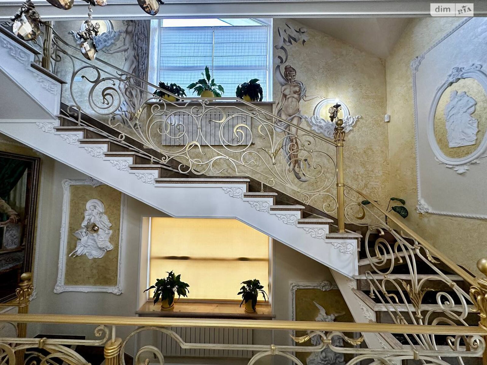двухэтажный дом, 460 кв. м, кирпич. Продажа в Одессе район Киевский фото 1