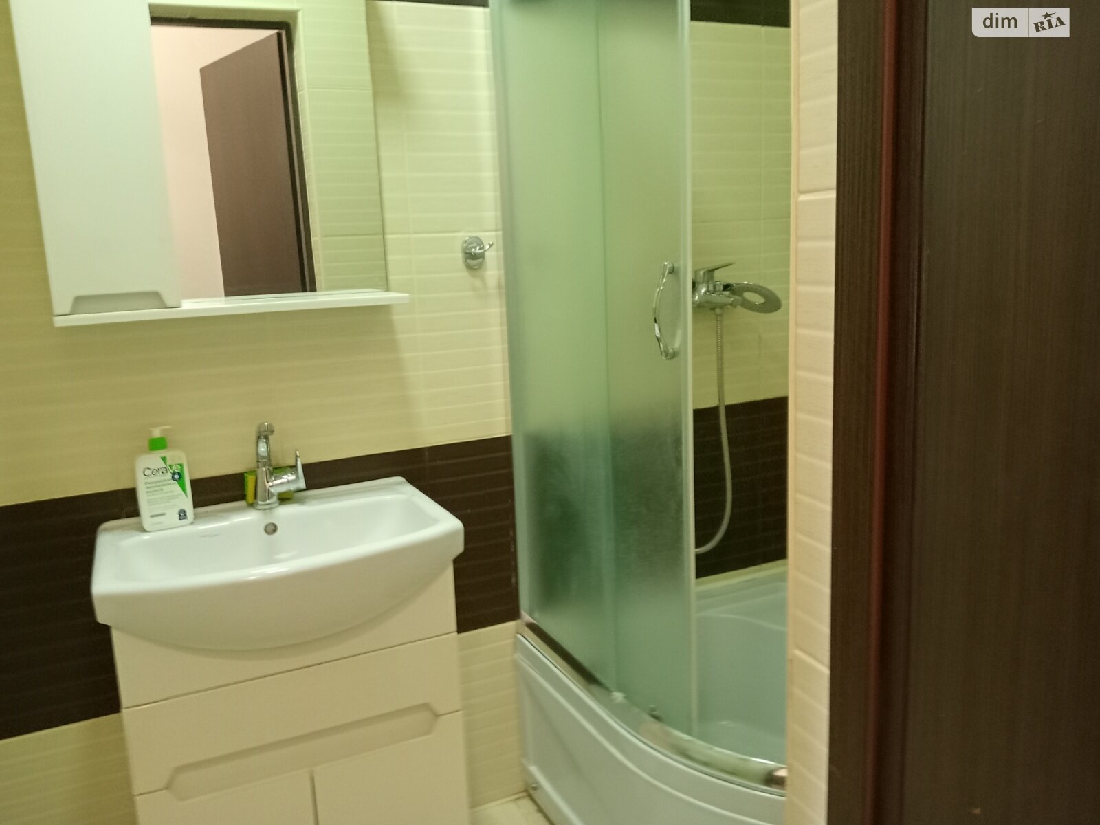 триповерховий будинок бесідка, 180 кв. м, кирпич. Продаж в Одесі, район Київський фото 1 триповерховий будинок бесідка, 180 кв. м, кирпич. Продаж в Одесі, район Київський фото 1