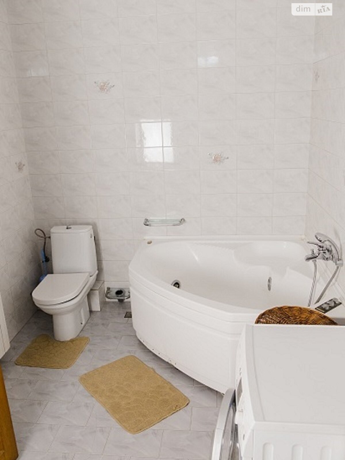 трехэтажный дом, 388.5 кв. м, кирпич. Продажа в Одессе район Киевский фото 1 трехэтажный дом, 388.5 кв. м, кирпич. Продажа в Одессе район Киевский фото 1