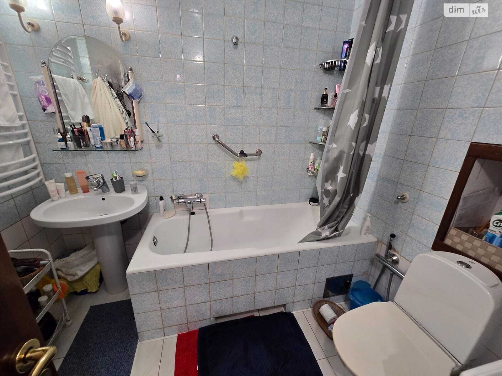 двоповерховий будинок з верандою, 168.3 кв. м, ракушняк. Продаж в Одесі, район undefined фото 1 двоповерховий будинок з верандою, 168.3 кв. м, ракушняк. Продаж в Одесі, район undefined фото 1