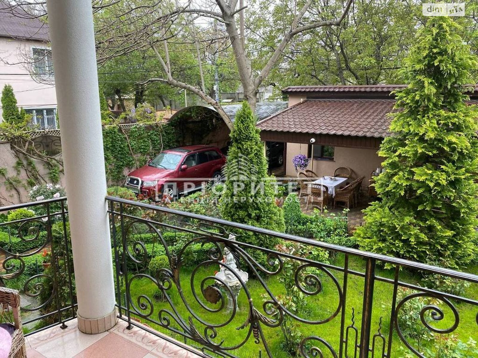 трехэтажный дом, 396 кв. м, ракушняк. Продажа в Одессе район Киевский фото 1