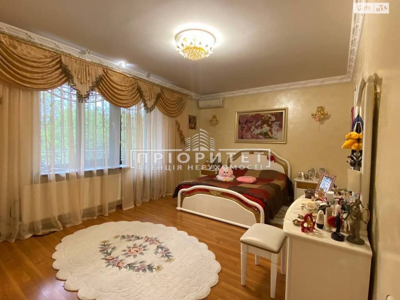 трехэтажный дом, 396 кв. м, ракушняк. Продажа в Одессе район Киевский фото 1