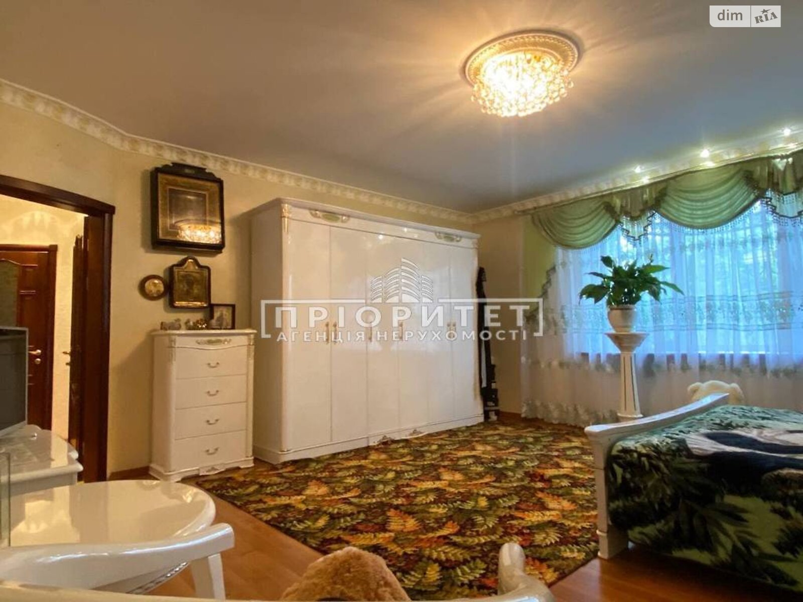 трехэтажный дом, 396 кв. м, ракушняк. Продажа в Одессе район Киевский фото 1