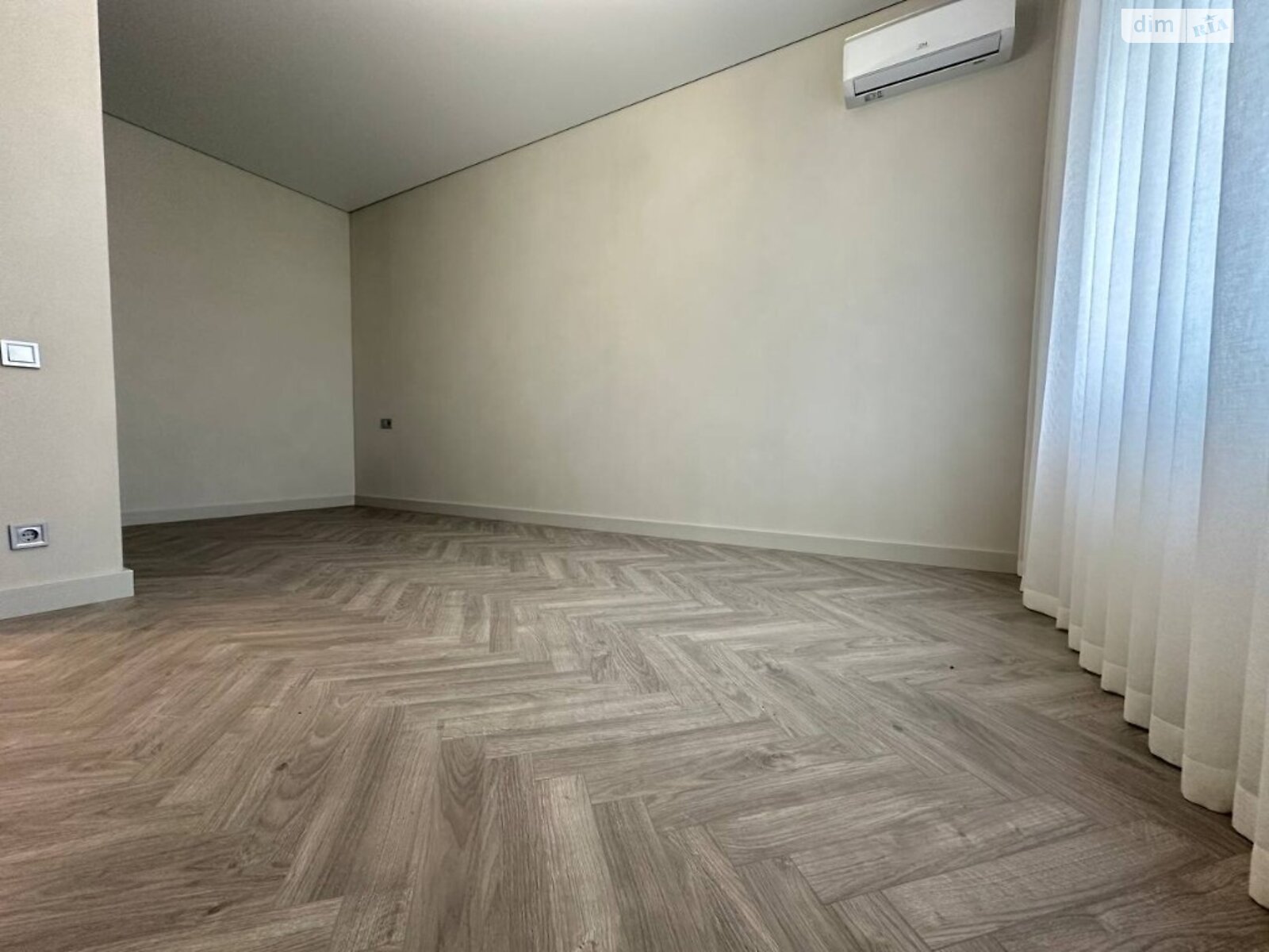 двухэтажный дом веранда, 220 кв. м, кирпич. Продажа в Одессе район Киевский фото 1 двухэтажный дом веранда, 220 кв. м, кирпич. Продажа в Одессе район Киевский фото 1