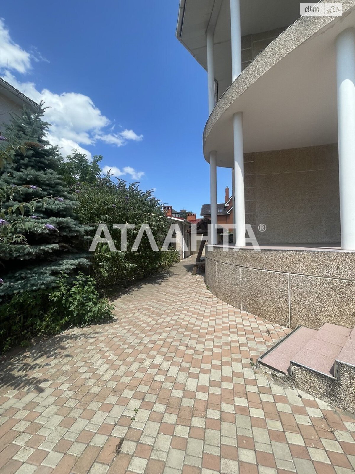 трехэтажный дом, 460 кв. м, ракушечник (ракушняк). Продажа в Одессе район Киевский фото 1 трехэтажный дом, 460 кв. м, ракушечник (ракушняк). Продажа в Одессе район Киевский фото 1