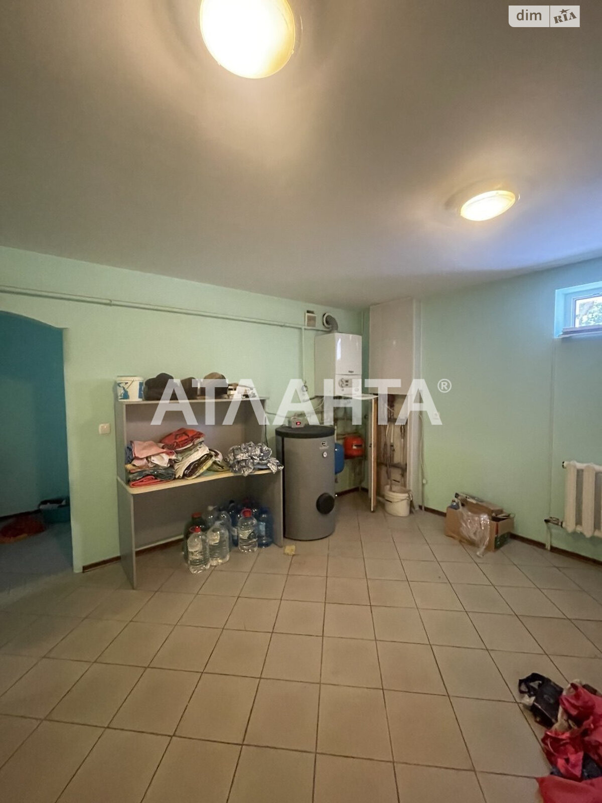 трехэтажный дом, 460 кв. м, ракушечник (ракушняк). Продажа в Одессе район Киевский фото 1 трехэтажный дом, 460 кв. м, ракушечник (ракушняк). Продажа в Одессе район Киевский фото 1