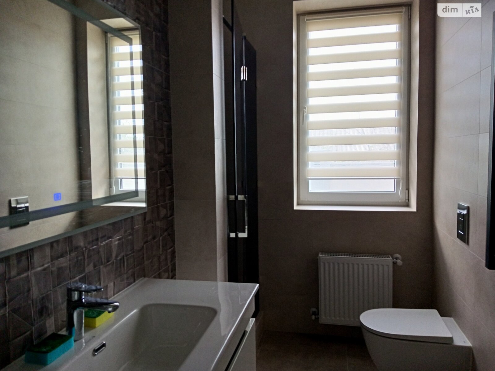 двухэтажный дом с верандой, 5.25 кв. м, кирпич. Продажа в Одессе район Киевский фото 1 двухэтажный дом с верандой, 5.25 кв. м, кирпич. Продажа в Одессе район Киевский фото 1