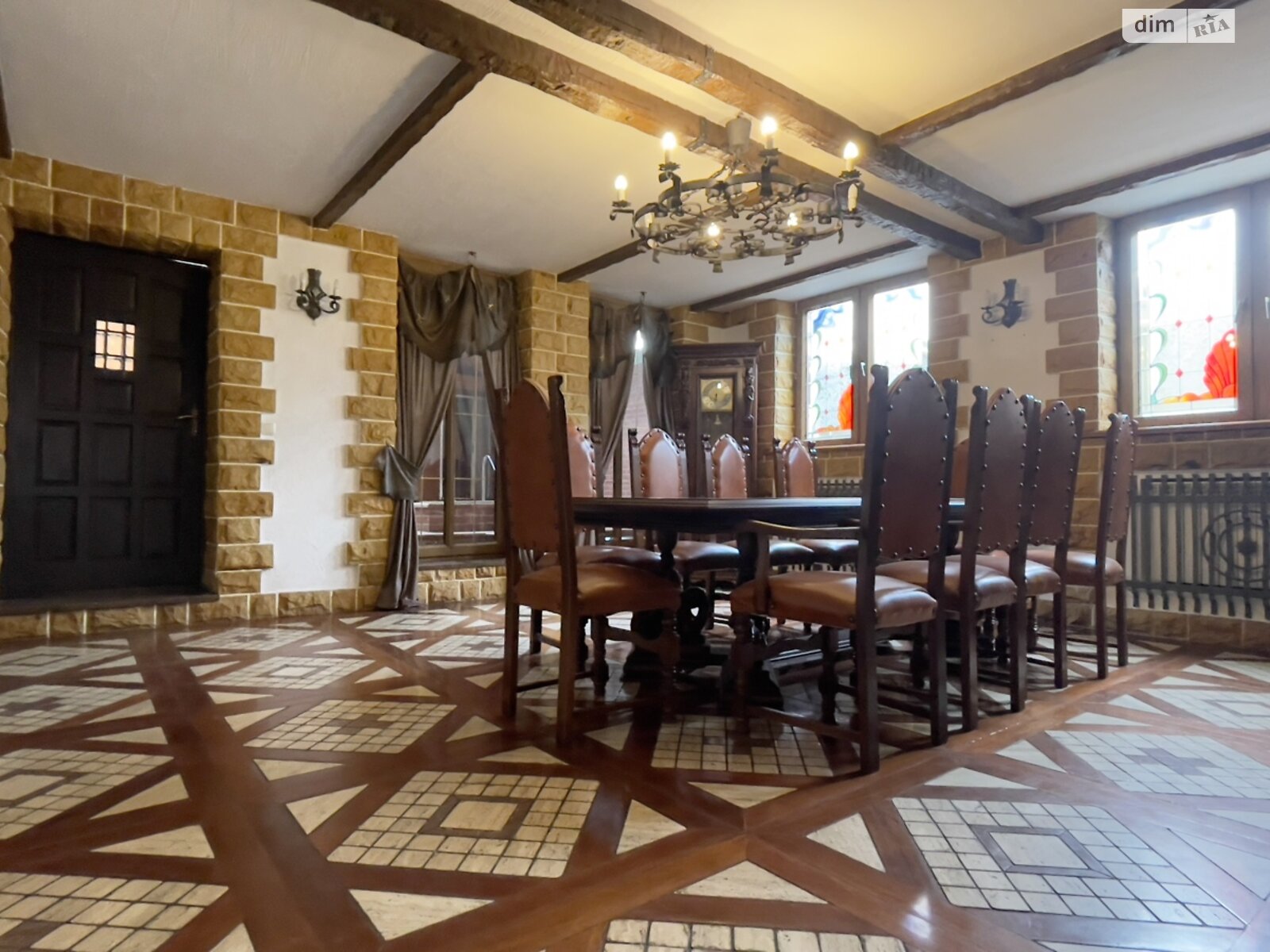 двоповерховий будинок з гаражем, 365 кв. м, інкерманський камінь. Продаж в Одесі, район Київський фото 1 двоповерховий будинок з гаражем, 365 кв. м, інкерманський камінь. Продаж в Одесі, район Київський фото 1