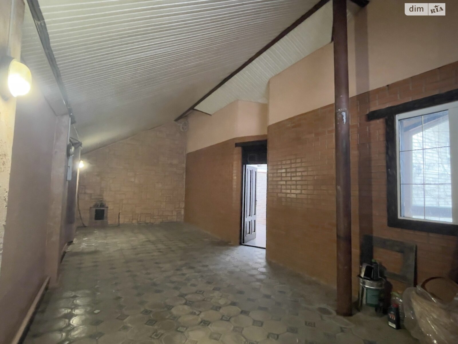 двоповерховий будинок з гаражем, 365 кв. м, інкерманський камінь. Продаж в Одесі, район Київський фото 1 двоповерховий будинок з гаражем, 365 кв. м, інкерманський камінь. Продаж в Одесі, район Київський фото 1