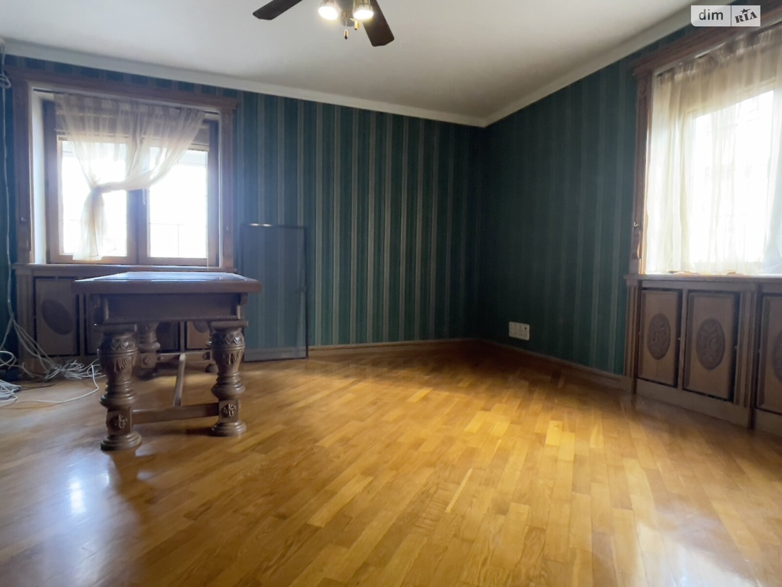 двоповерховий будинок з гаражем, 365 кв. м, інкерманський камінь. Продаж в Одесі, район Київський фото 1 двоповерховий будинок з гаражем, 365 кв. м, інкерманський камінь. Продаж в Одесі, район Київський фото 1