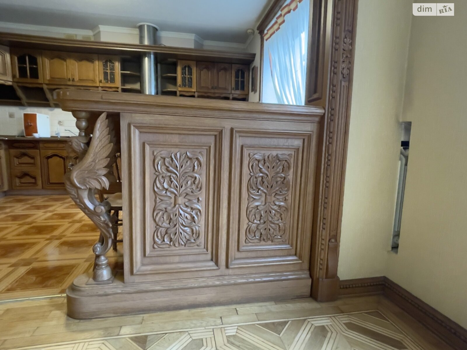 двоповерховий будинок з гаражем, 365 кв. м, інкерманський камінь. Продаж в Одесі, район Київський фото 1 двоповерховий будинок з гаражем, 365 кв. м, інкерманський камінь. Продаж в Одесі, район Київський фото 1