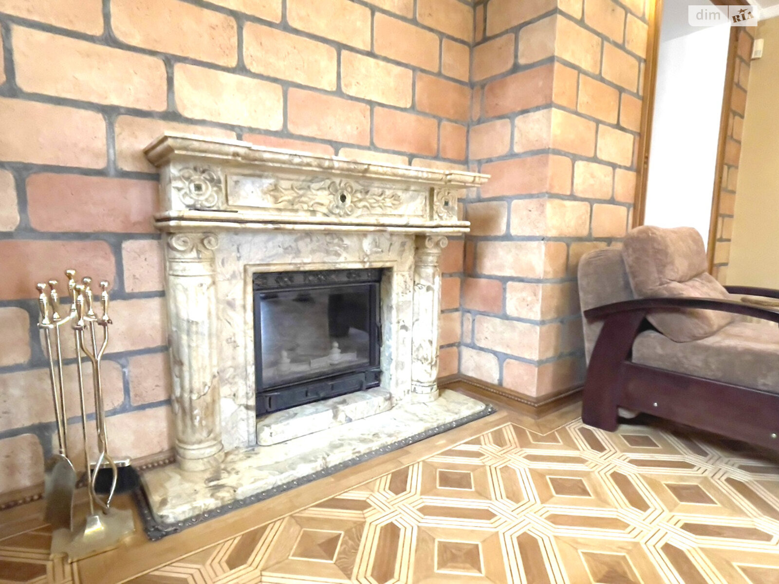 двоповерховий будинок з гаражем, 365 кв. м, інкерманський камінь. Продаж в Одесі, район Київський фото 1 двоповерховий будинок з гаражем, 365 кв. м, інкерманський камінь. Продаж в Одесі, район Київський фото 1