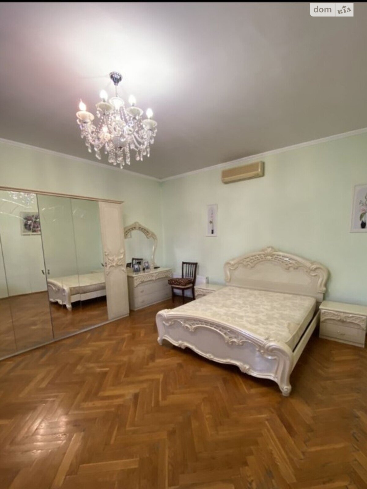 двухэтажный дом с балконом, 250 кв. м, кирпич. Продажа в Одессе район Киевский фото 1 двухэтажный дом с балконом, 250 кв. м, кирпич. Продажа в Одессе район Киевский фото 1