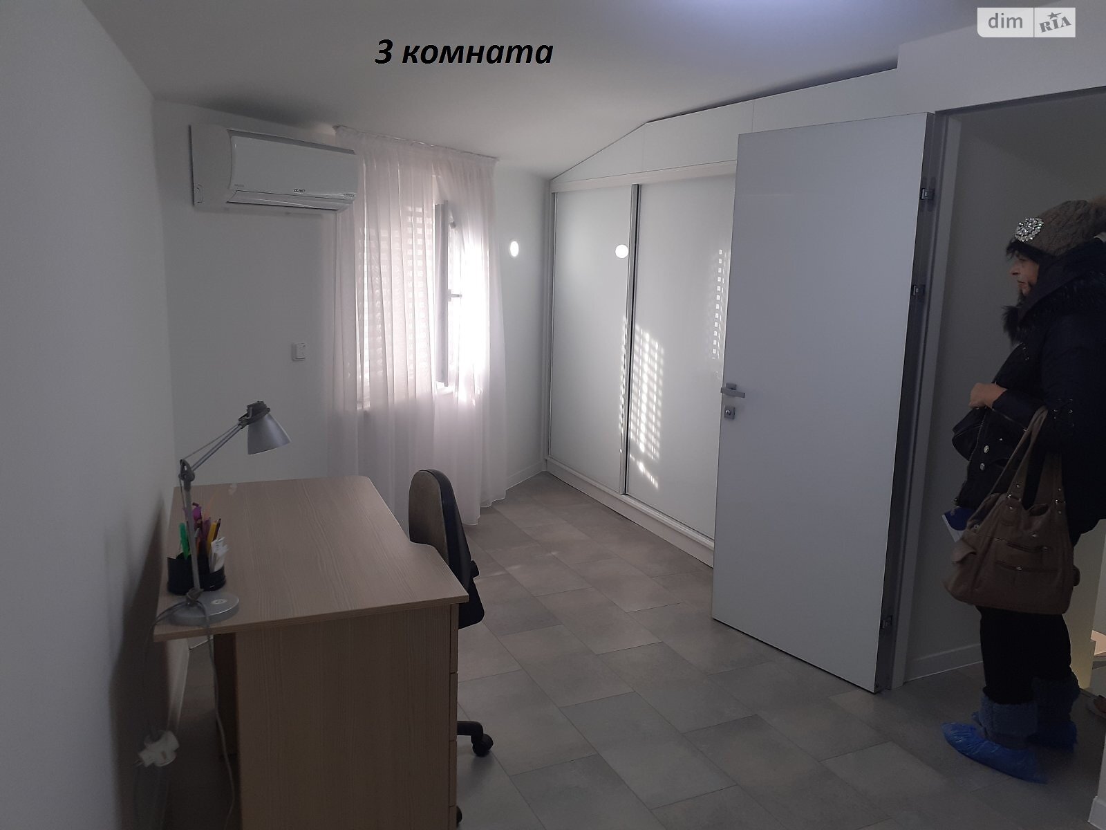 триповерховий будинок з гаражем, 480 кв. м, цегла. Продаж в Одесі, район Київський фото 1 триповерховий будинок з гаражем, 480 кв. м, цегла. Продаж в Одесі, район Київський фото 1