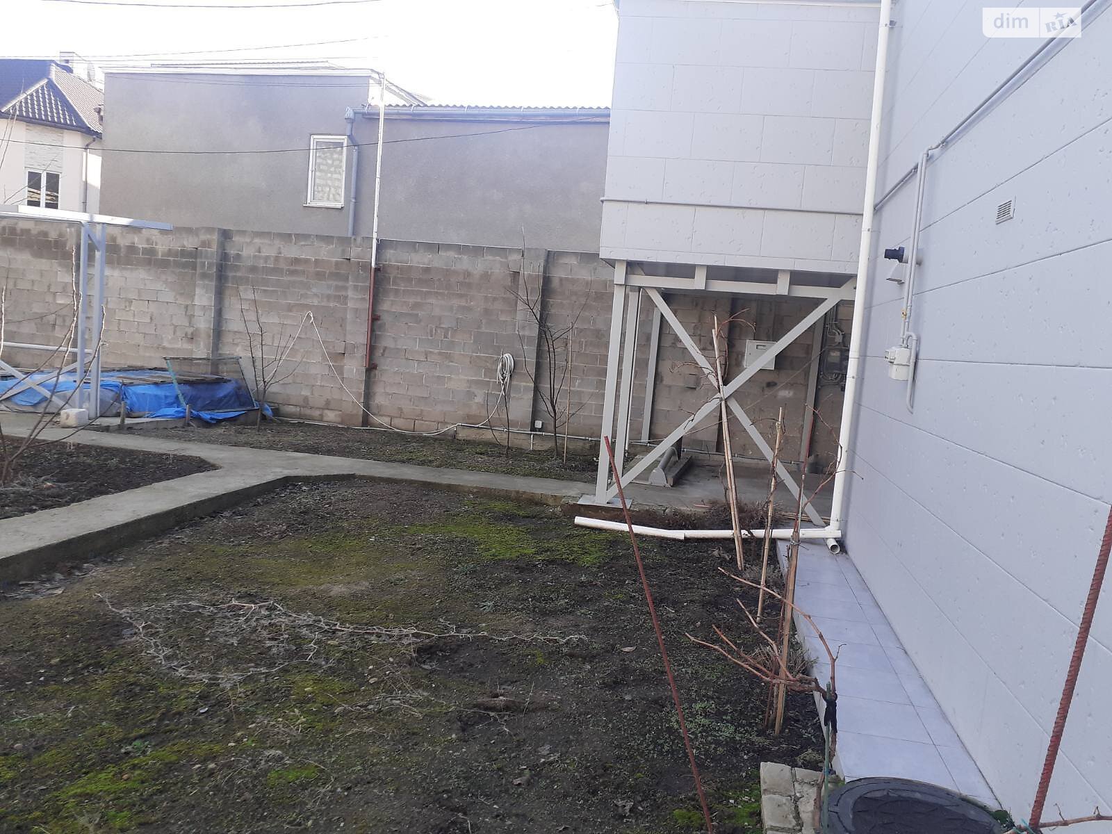 триповерховий будинок з гаражем, 480 кв. м, цегла. Продаж в Одесі, район Київський фото 1 триповерховий будинок з гаражем, 480 кв. м, цегла. Продаж в Одесі, район Київський фото 1