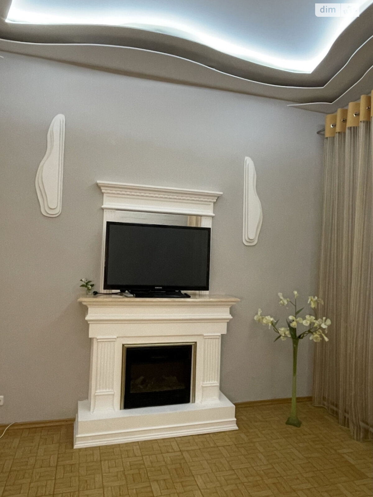 трехэтажный дом, 272 кв. м, кирпич. Продажа в Одессе район Киевский фото 1 трехэтажный дом, 272 кв. м, кирпич. Продажа в Одессе район Киевский фото 1